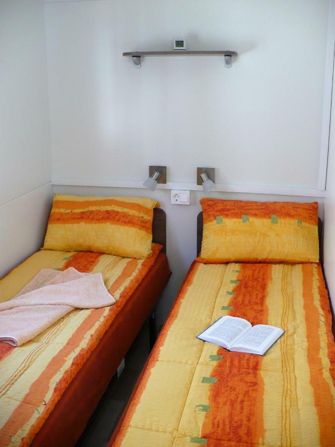 Victoria Mobilehome In Orsera Camping Resort ภายนอก รูปภาพ